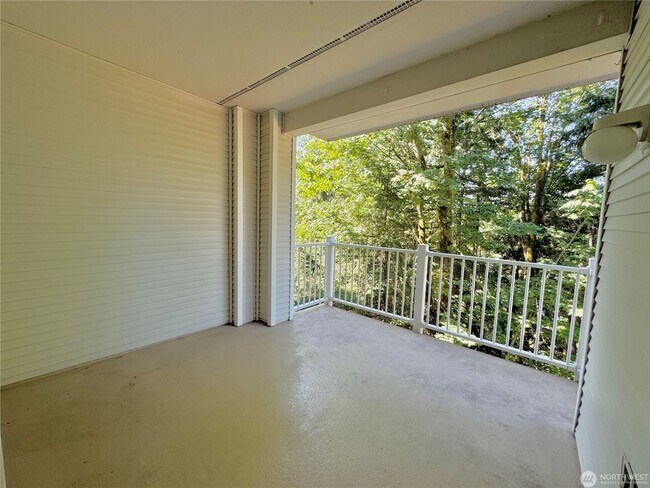 Building Photo - 2bd/2ba Newcastle Condo