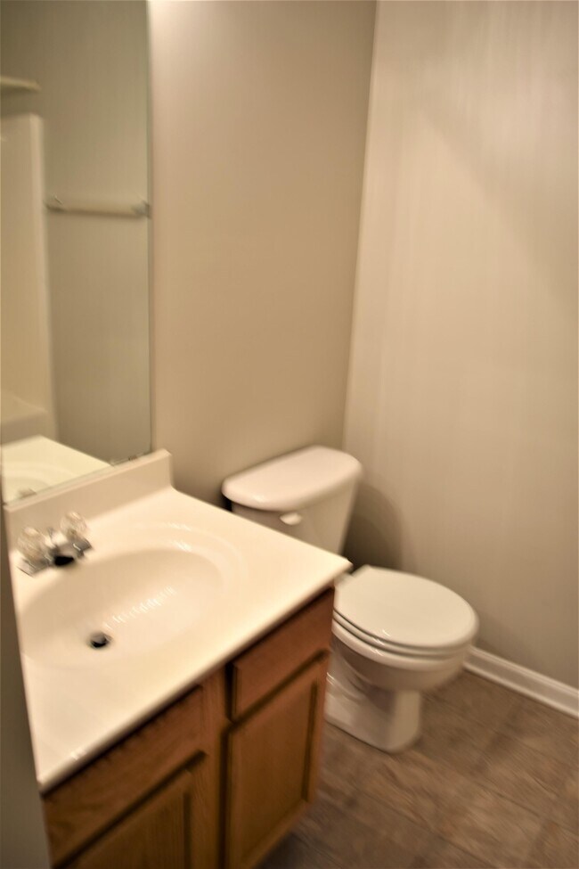 Building Photo - 3317 Alderpoint Ln