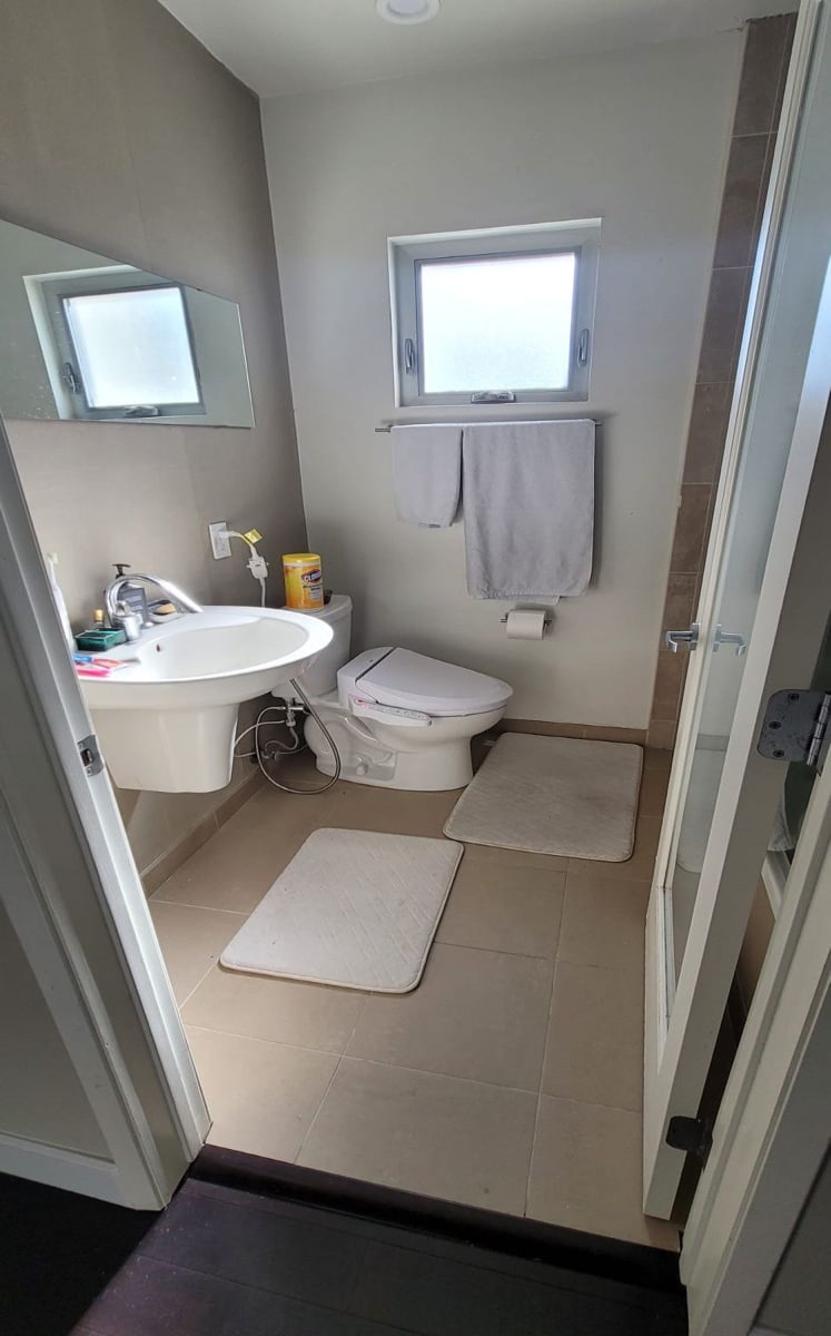 Building Photo - 5256 W 123rd Pl