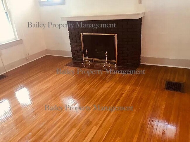 Building Photo - 119 N 44th St