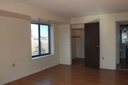Building Photo - 1243 Beacon St
