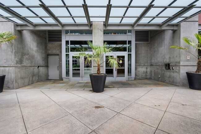 Building Photo - The Civic - 9th floor east facing studio w/parking/ most utilities/concierge/views
