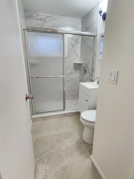 Building Photo - 5 Birch Ct