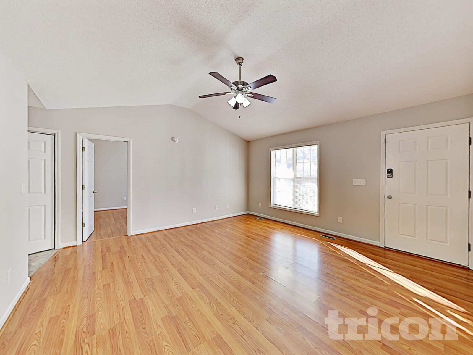 Building Photo - 1237 Woodbriar St