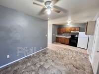 Building Photo - 813 E Huntsville Ave