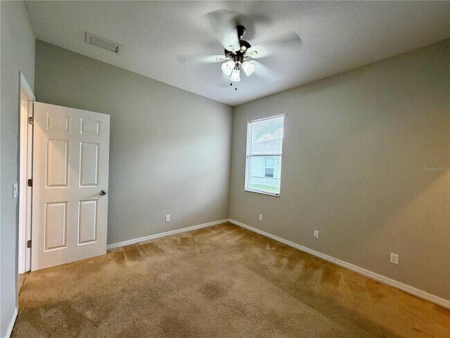 Building Photo - 1204 S San Mateo Dr