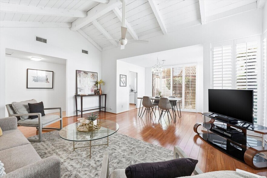 Building Photo - 2367 S Gene Autry Trail