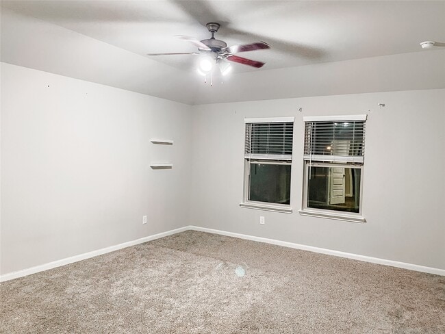 Building Photo - 13114 Leisure Cove Dr