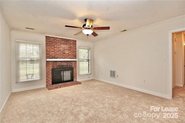Building Photo - 1708 Lawton Bluff Rd