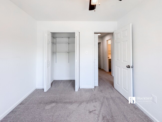 Building Photo - 2449 Sagewood Ct
