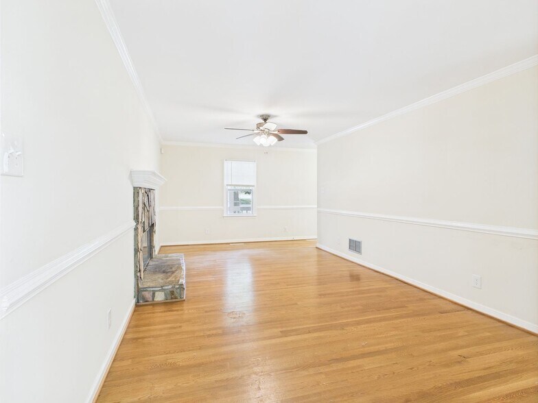 Building Photo - 9106 Barnwell Cir