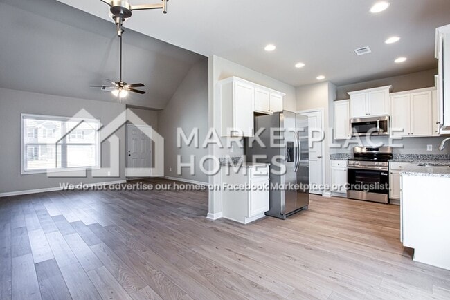 Building Photo - 234 W L Miller Dr