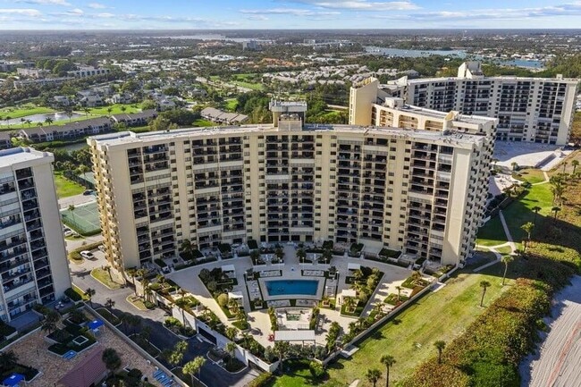 Building Photo - 200 Ocean Trail Way