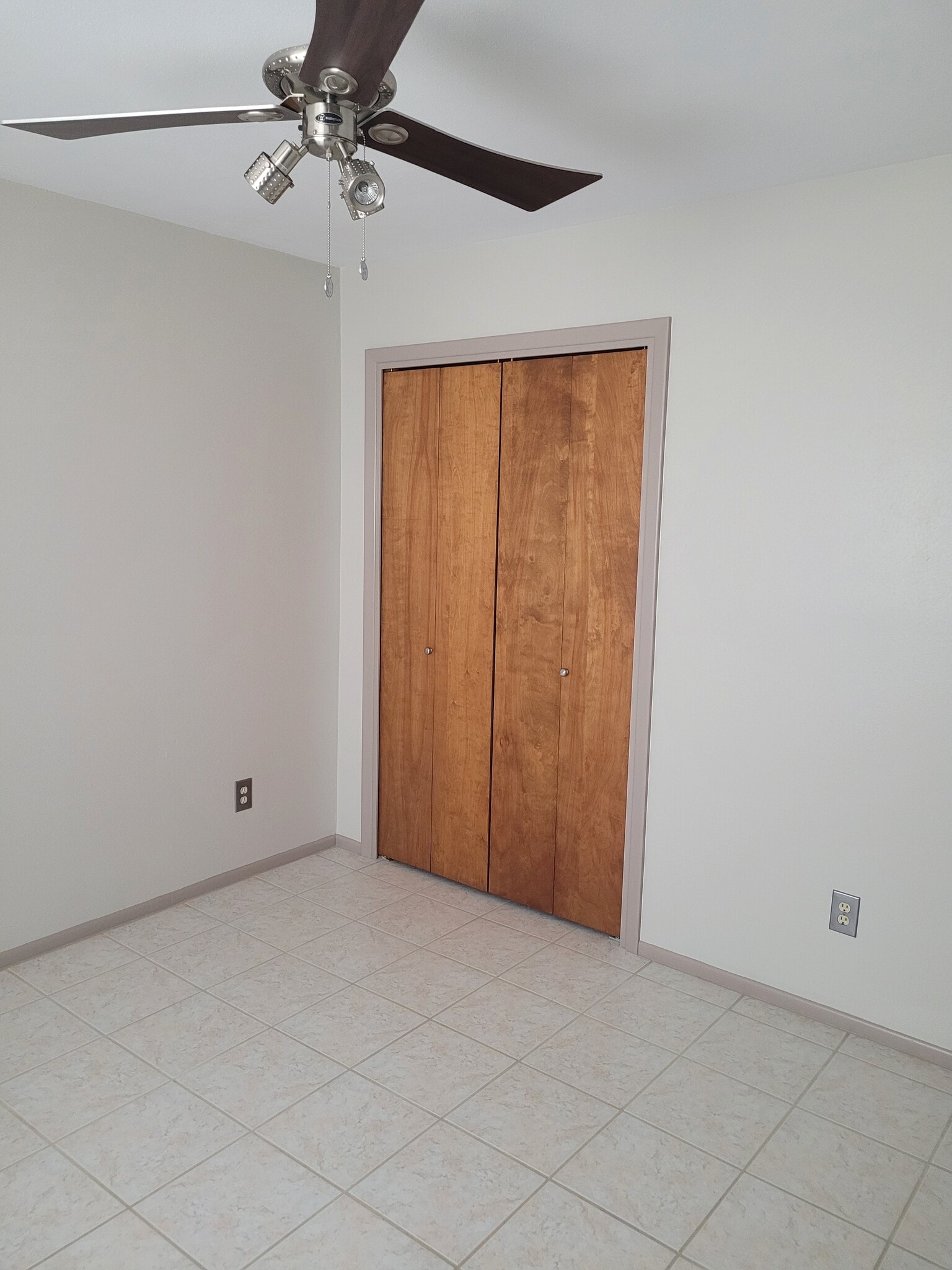 Building Photo - 1319 Pacheco Ct