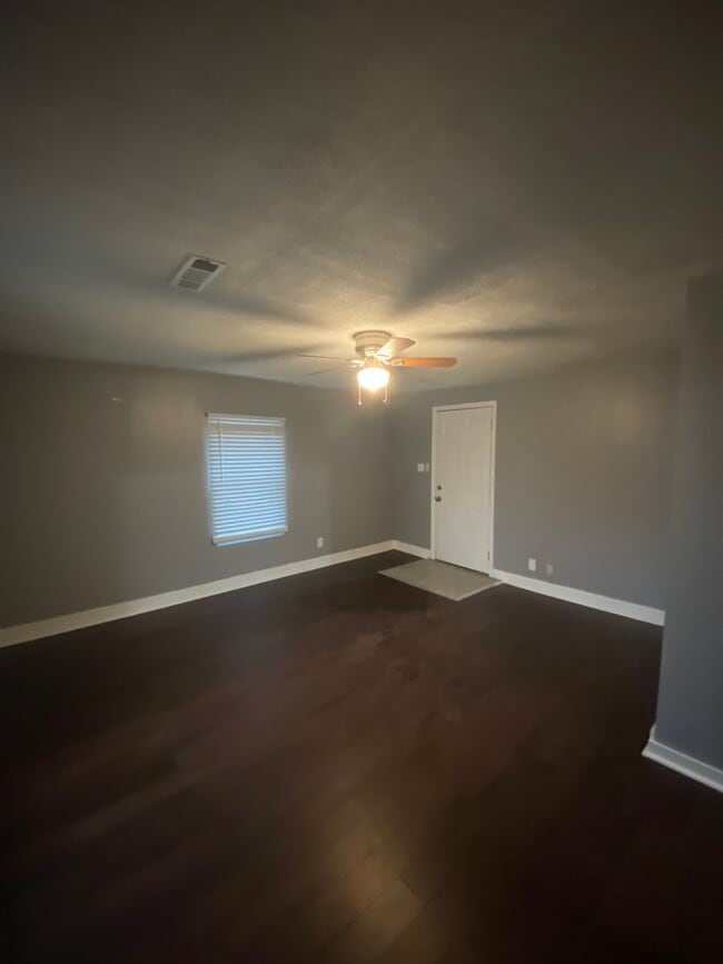 Building Photo - Coming soon to Fountain City!!