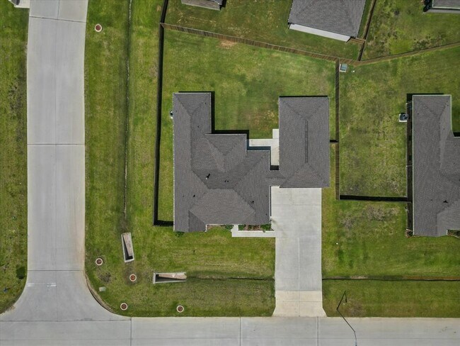 Building Photo - 3320 Pedregal Rd