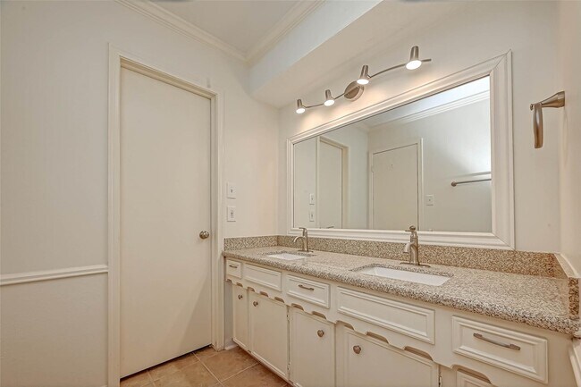 Building Photo - 5507 Enchanted Timbers Dr