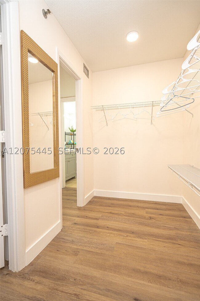 Building Photo - 1201 S Ocean Dr