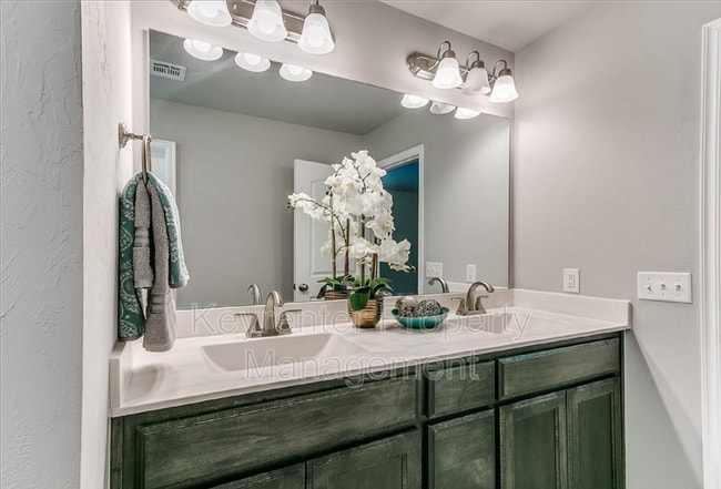 Building Photo - 15316 Hill Branch Rd