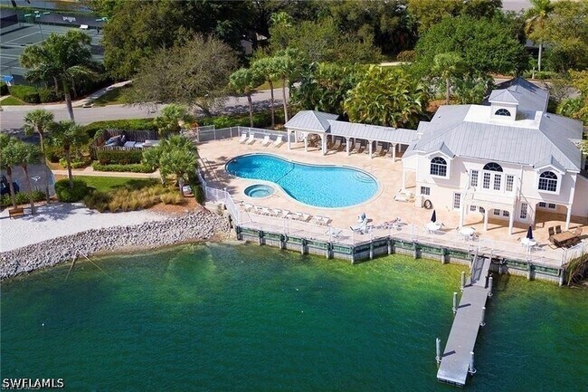 Building Photo - 2885 Citrus Lake Dr