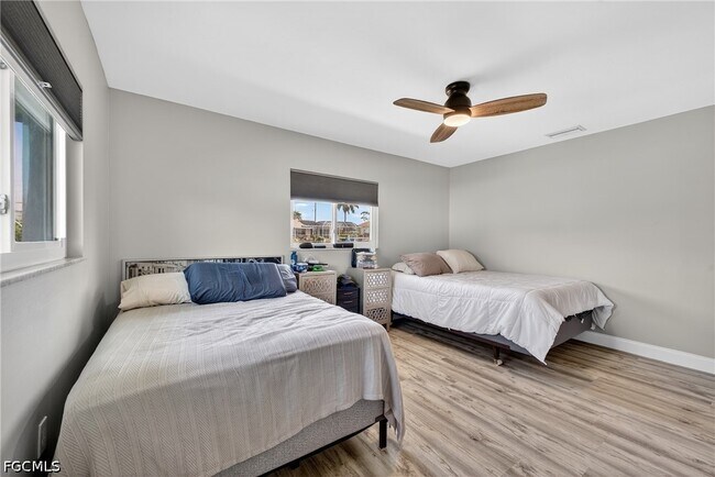 Building Photo - 27256 San Marino Dr
