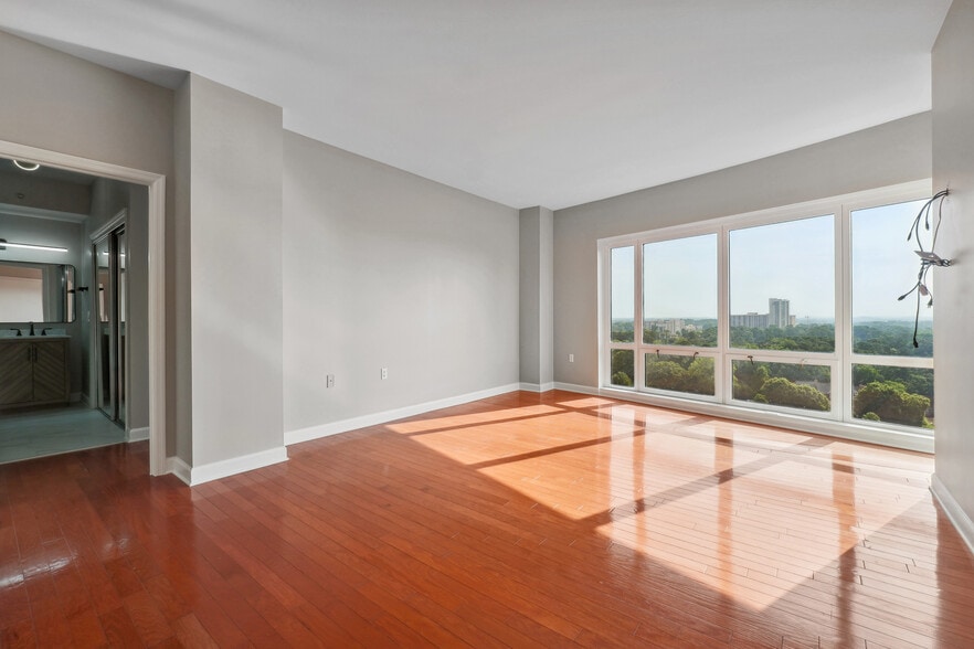 Building Photo - 3475 Oak Valley Rd NE