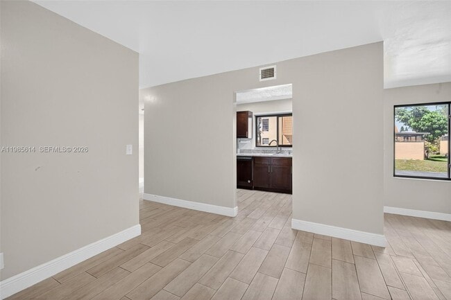 Building Photo - 1451 NW 92nd Ave