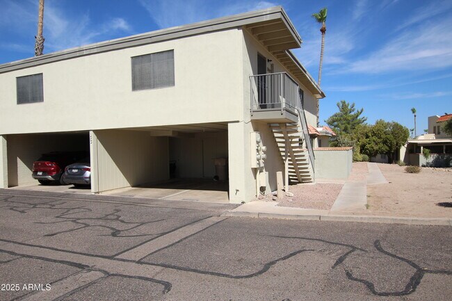 Building Photo - 14407 N Boxwood Ln