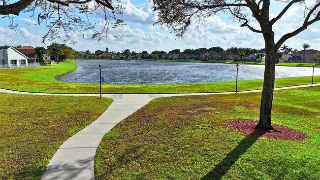 Building Photo - 9550 Islamorada Terrace
