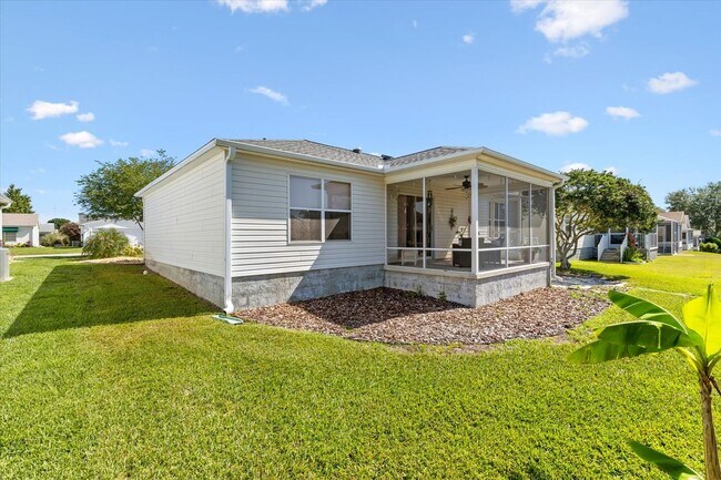 Building Photo - 17076 SE 96th Chapelwood Cir