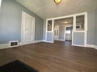 Building Photo - Niles 2 bedroom/1 bath unit
