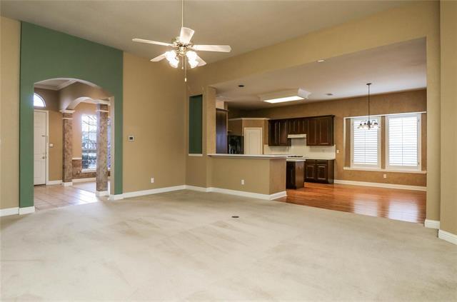 Building Photo - 717 Summerfield Dr