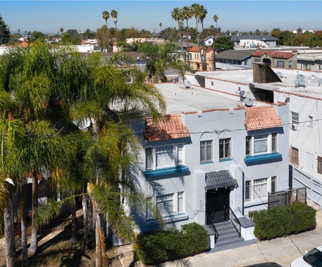 Primary Photo - 391 Ximeno Ave