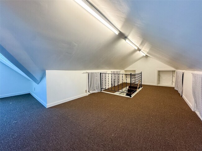 Building Photo - 41 W Buffalo St