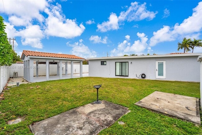 Building Photo - 1230 SW 86th Ct