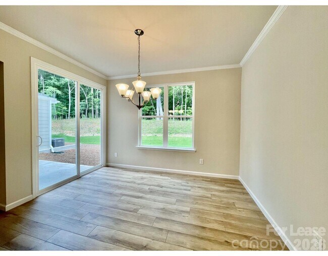 Building Photo - 8234 Merryvale Ln