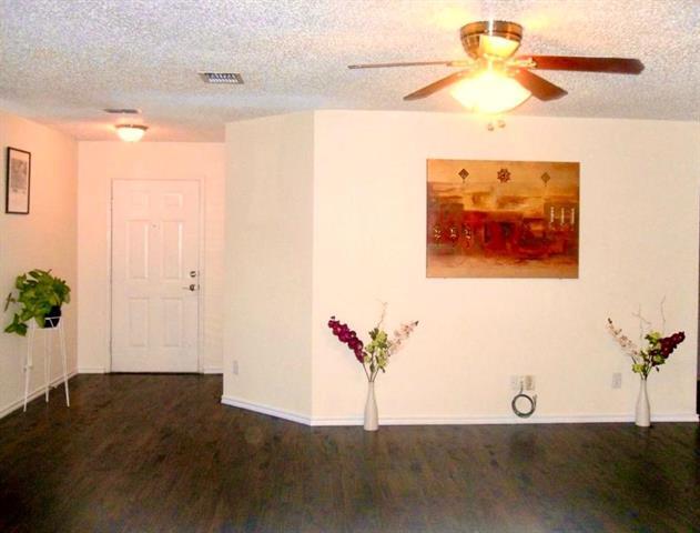 Building Photo - 3107 Westview Dr