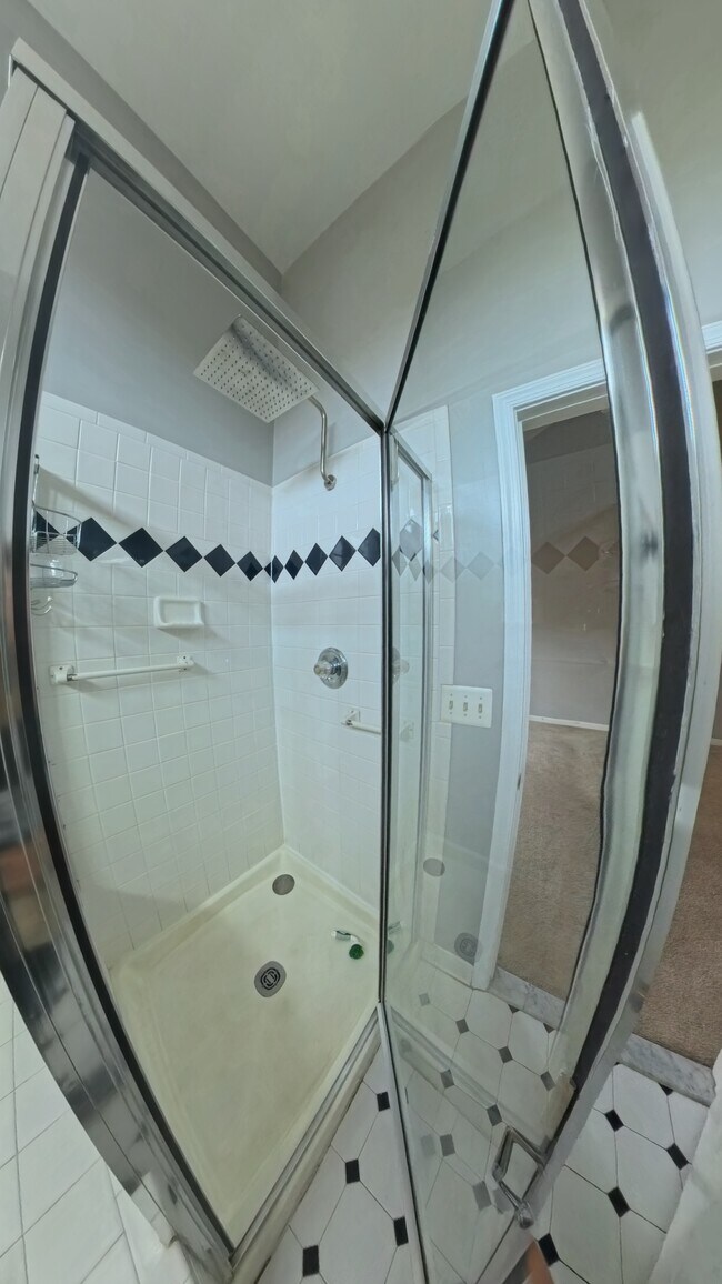 Building Photo - 7021 Haycock Rd