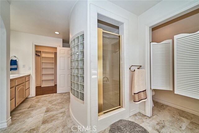 Building Photo - 1089 Village Dr