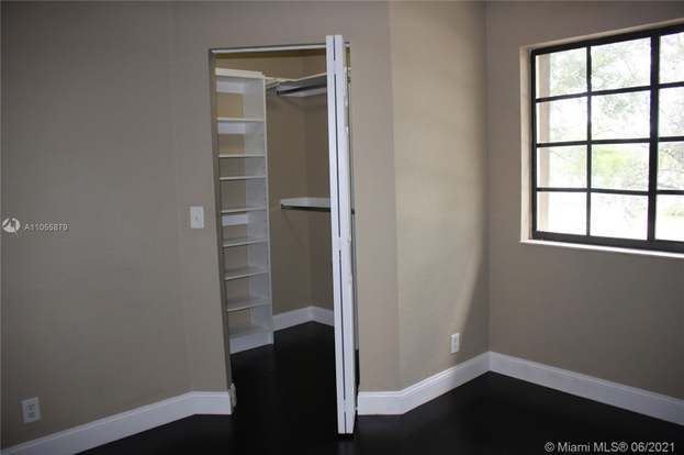 Building Photo - 4146 Forest Dr