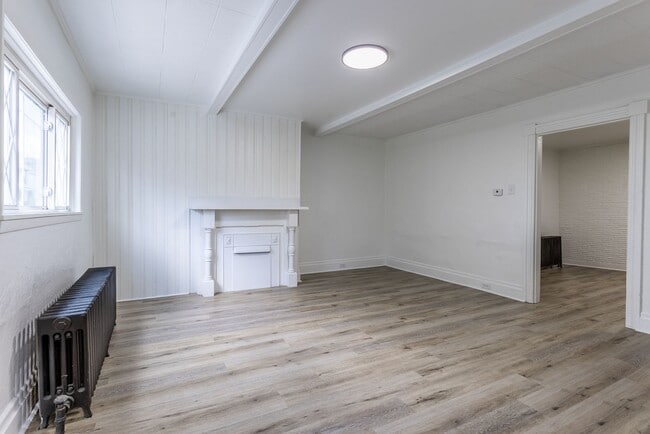 Building Photo - 626 Excelsior St