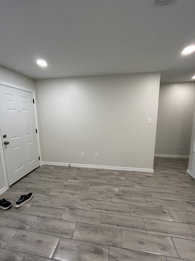 Building Photo - 2515 Kavanaugh Rd