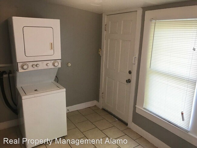 Building Photo - 1 br, 1 bath House - 1147 W Rosewood Unit 2