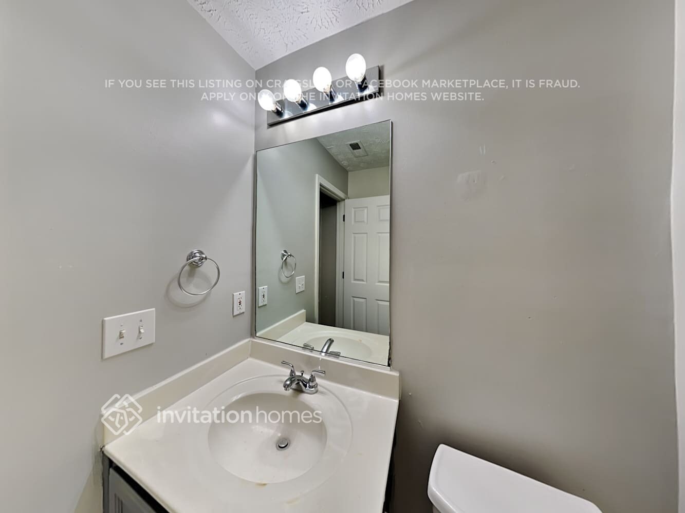 Building Photo - 186 Crestbend Ln