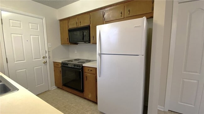 Building Photo - 3317 Longleaf Cir
