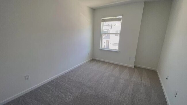 Building Photo - 12586 NW 7th Pl