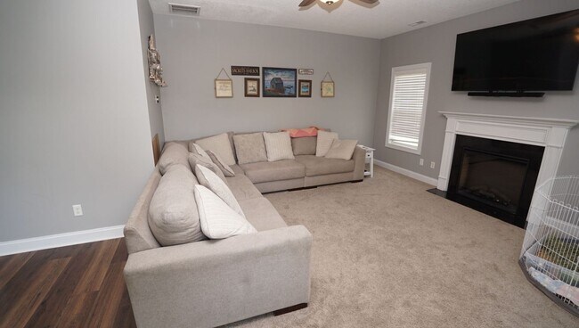 Building Photo - Onslow Bay Beautiful 4 Bedroom Home