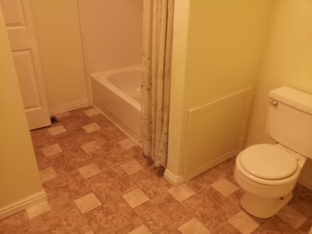 Building Photo - Ogden Townhouse for Rent close to Local Re...
