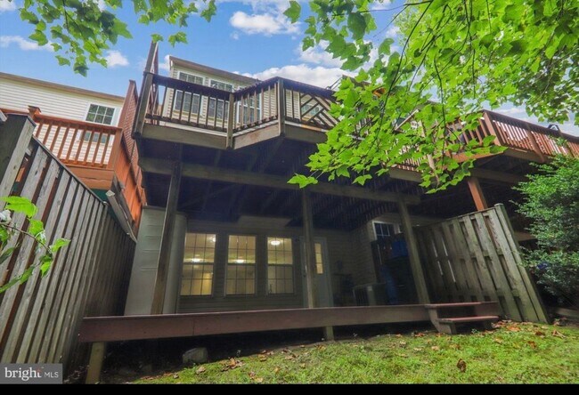 Building Photo - 13652 Palmetto Cir