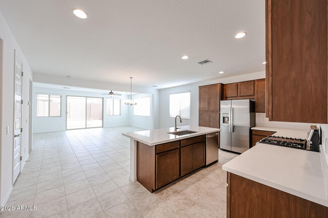 Building Photo - 14752 W Smoketree Dr